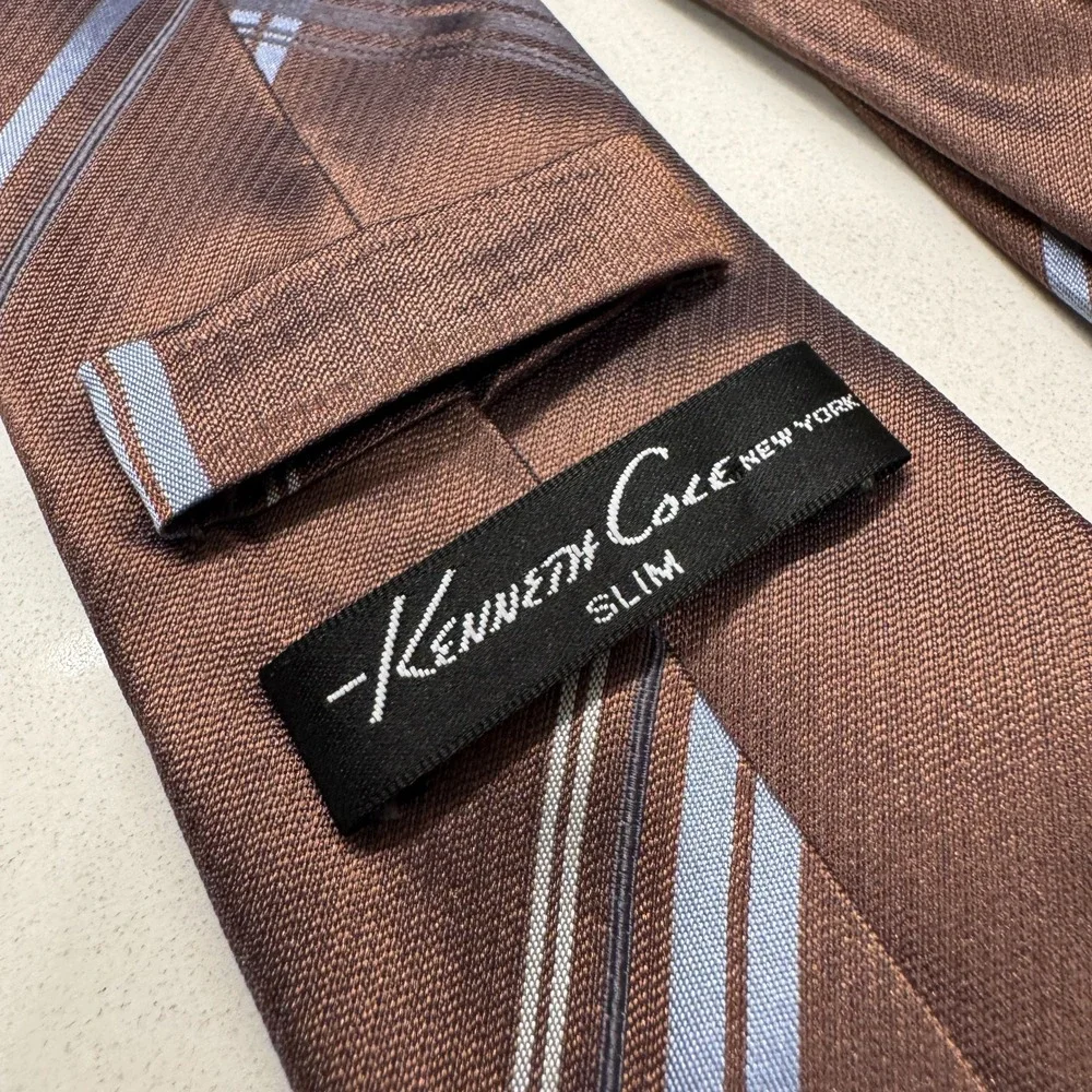 Kenneth Cole socialflare curated